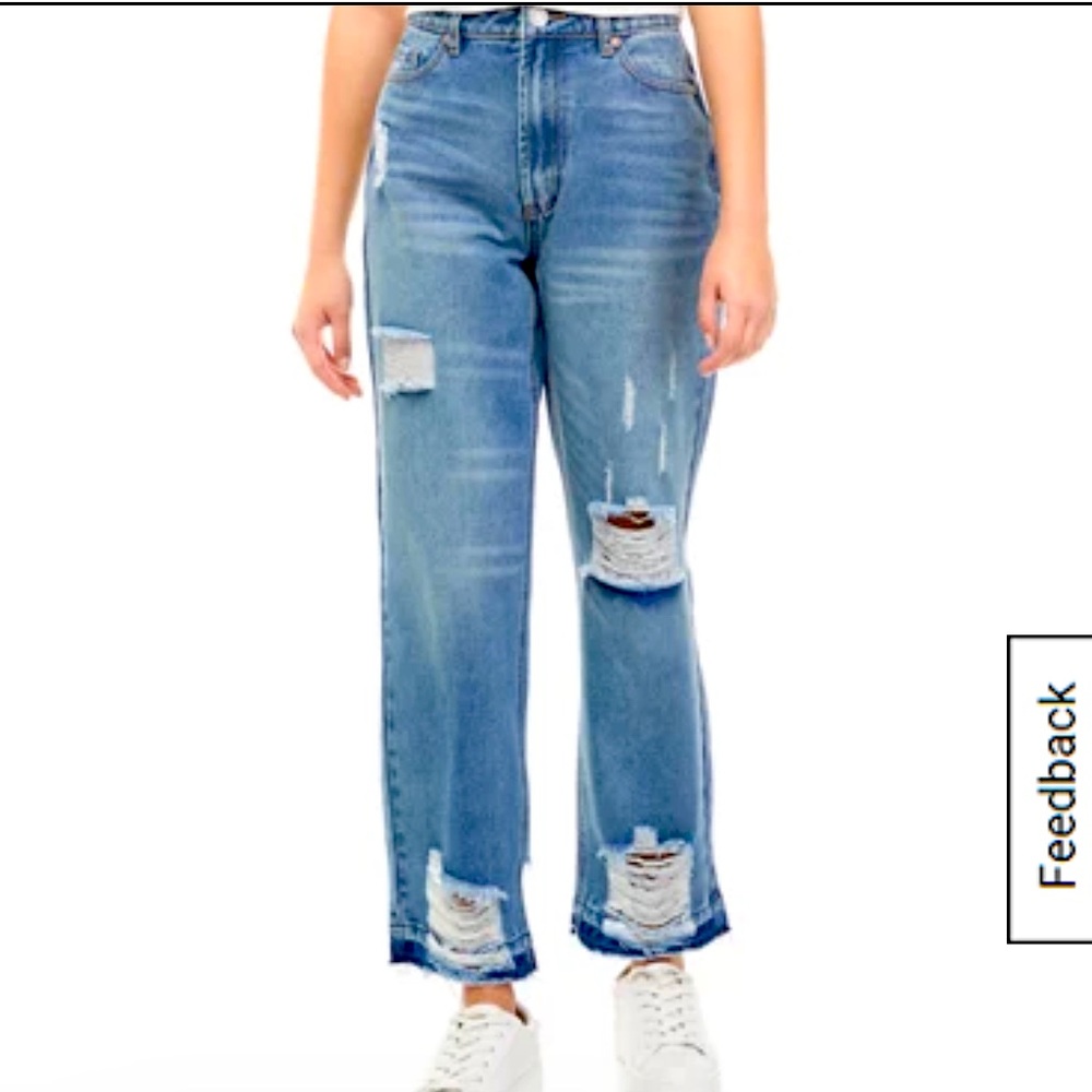 Almost Famous Junior’s Straight Leg Jeans